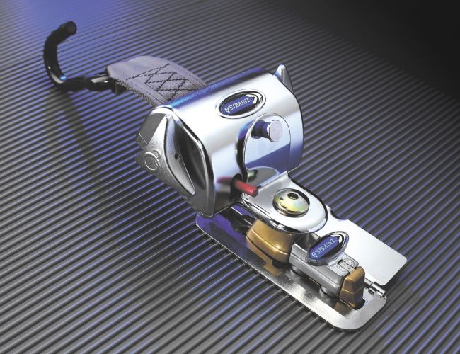 système fixation fauteuil roulant